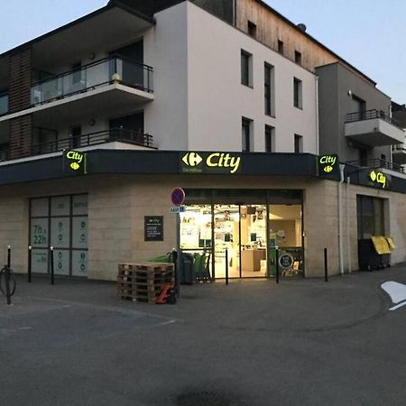 Logement A Brive Avec Terrasse Et Climatisation - Pres De La Gare Et Du Centre-Ville - Wifi Et Stationnement Gratuit Kültér fotó