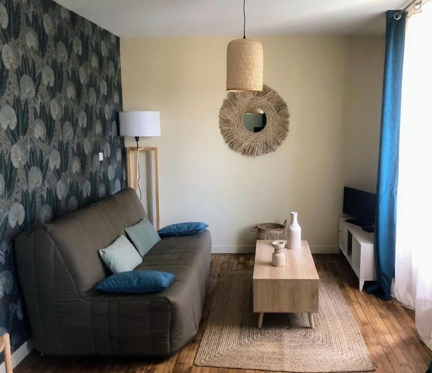 Logement A Brive Avec Terrasse Et Climatisation - Pres De La Gare Et Du Centre-Ville - Wifi Et Stationnement Gratuit Kültér fotó